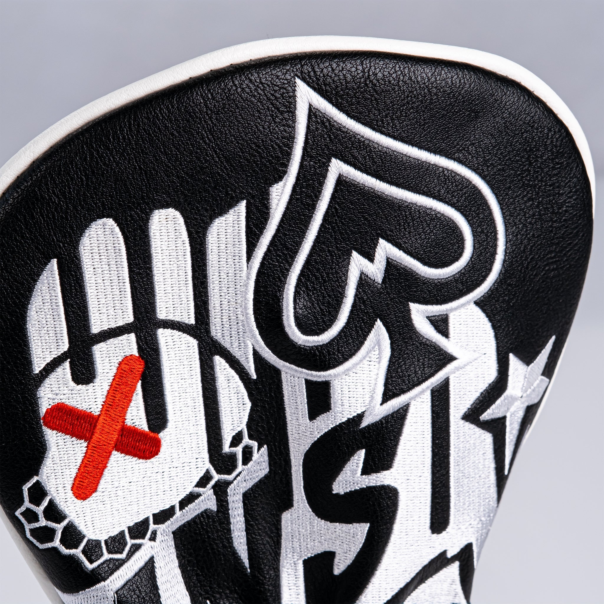 Pins and Aces Hybrid Cover - Thumbnail 5