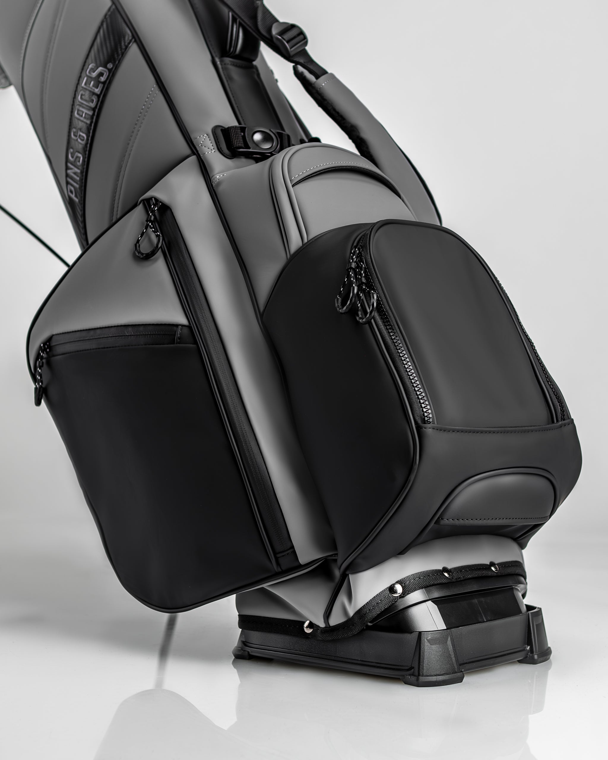 Pins and Aces Player Preferred Golf Bag