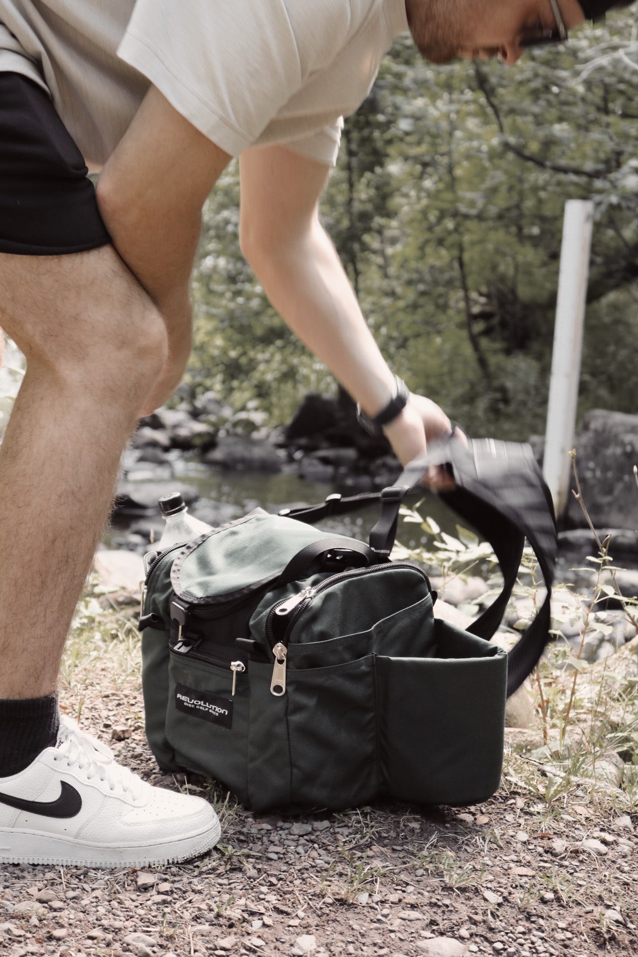 Revolution Mini Deluxe V3 Disc Golf Bag - Crimson