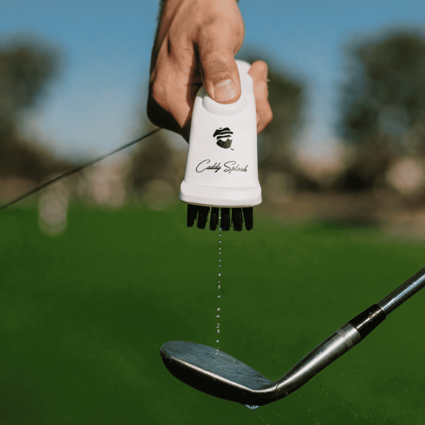 Golf Pocket Mag Towel - White & Ice White Golf Club Water Brush Pro Bundle