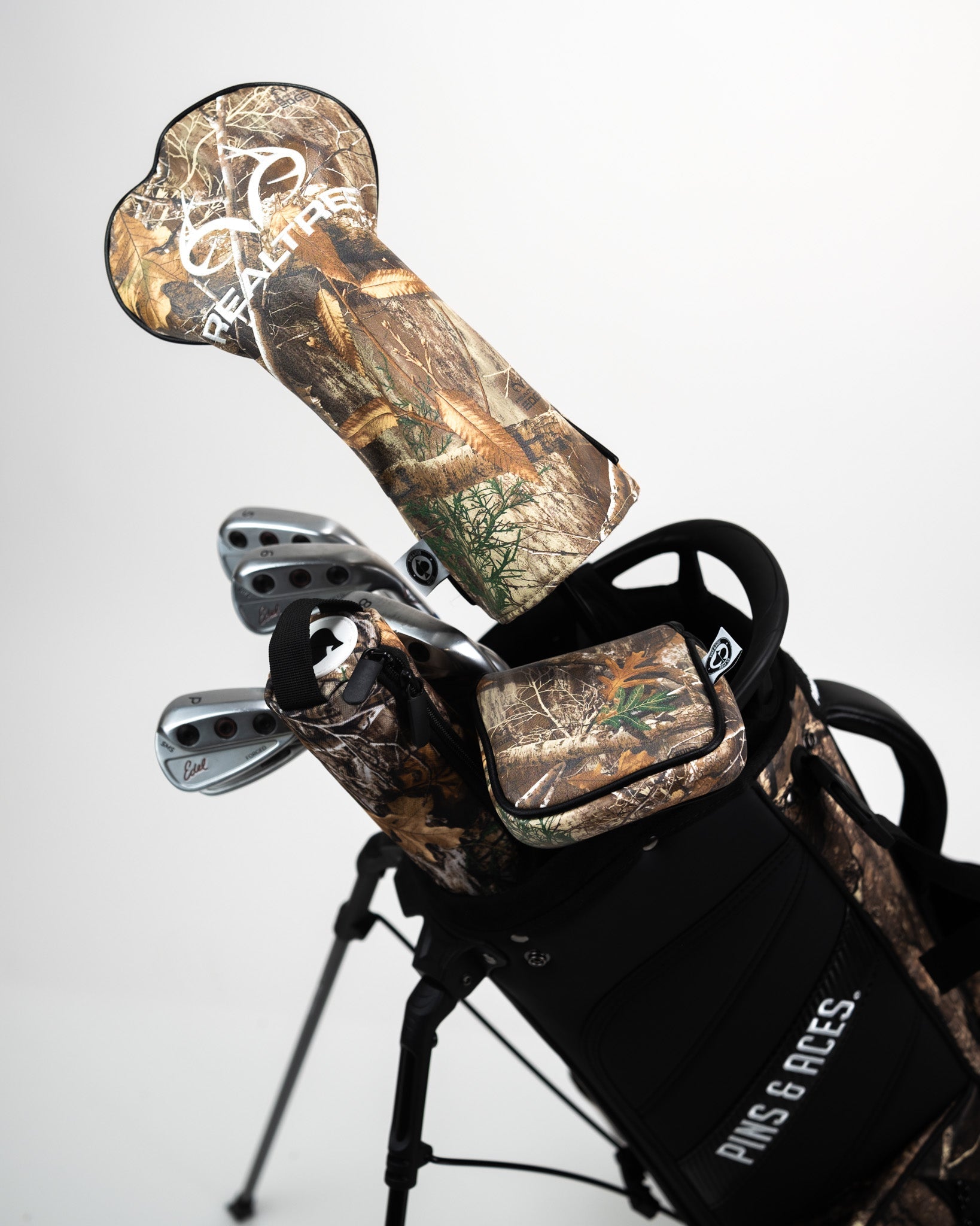 Pins and Aces Driver Cover - Thumbnail 5