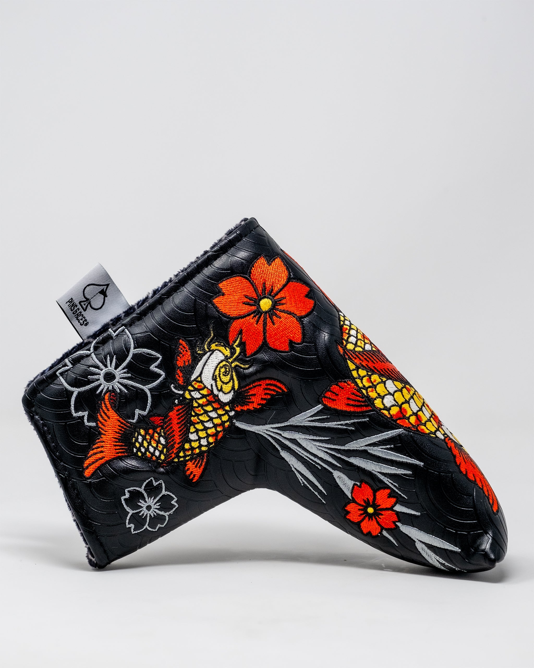 Pins and Aces Koi Flow Blade Putter Cover - Thumbnail 5