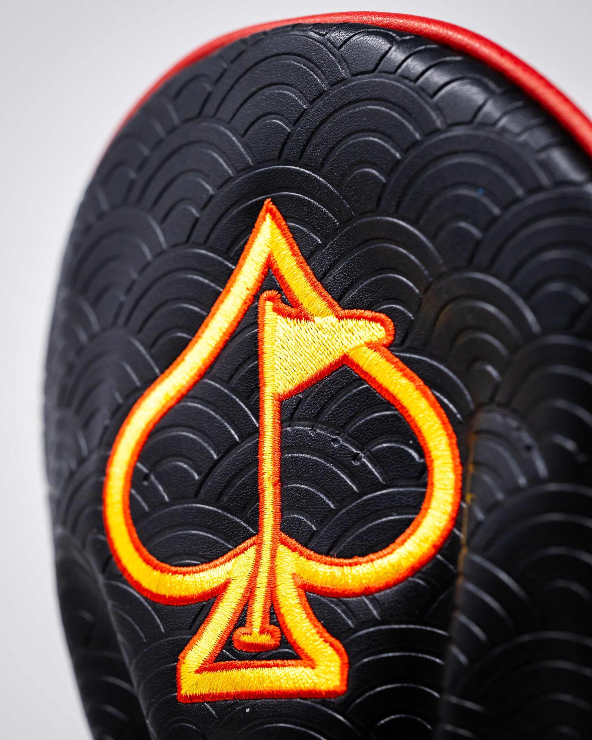 Pins and Aces Hybrid Cover - Thumbnail 5
