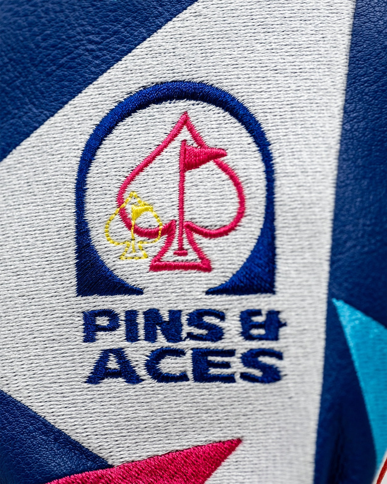 Pins and Aces Hot Sauce Fairway Cover - Thumbnail 3