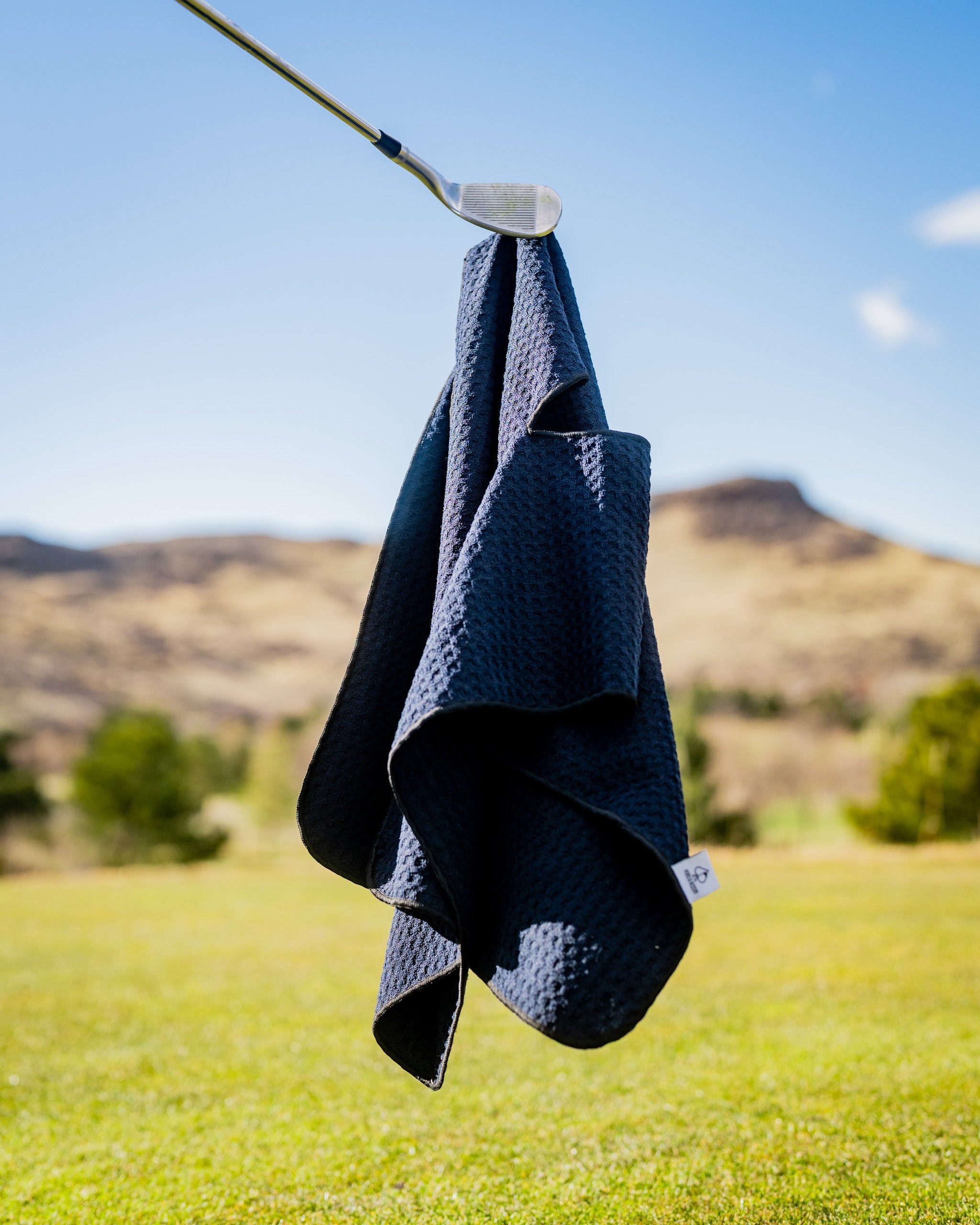Pins and Aces Golf Towel - Thumbnail 2